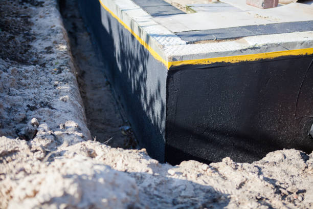 Flood containment and hydraulic sealing in Evensville, TN